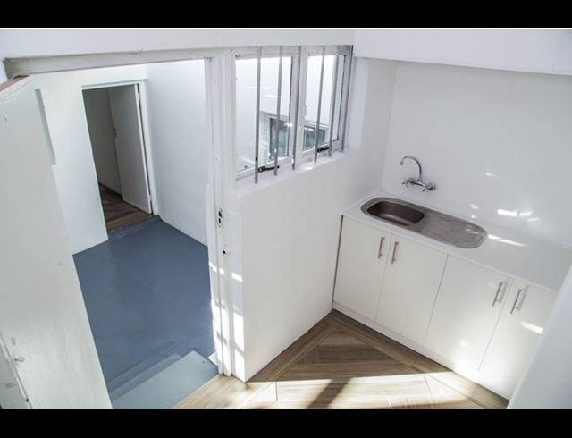 285M² RETAIL FOR SALE IN MUIZENBERG